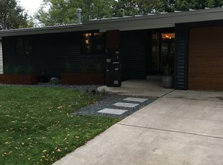 1030 Spring Hill Rd, Waconia, MN 55387