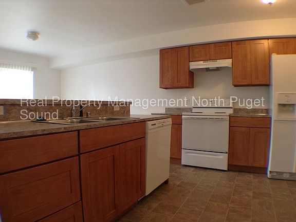 3rd image of 1205 Frontier Cir E #A