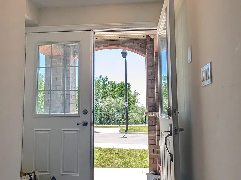 620 Colborne St W #72 — Photo 5