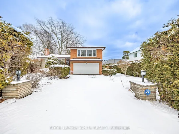 83 Deep Dene Dr, Toronto, ON