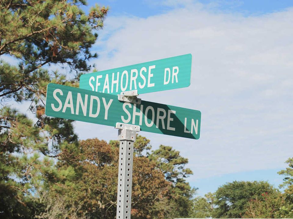 1st image of 201 Sea Horse Dr