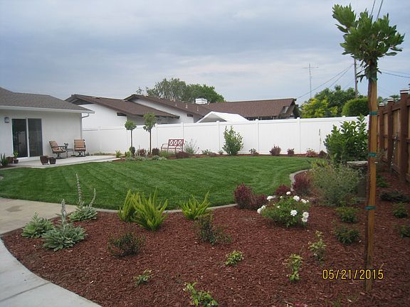 5th image of 2695 Sierra Vista Dr