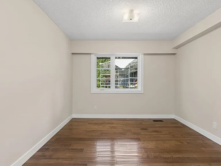 1056 Lillooet Rd — Photo 17