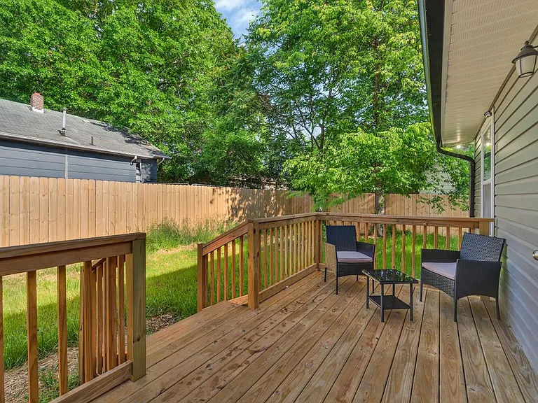 103 Dix St — Photo 22