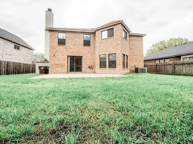 1173 Forest Bluff Trl — Photo 30