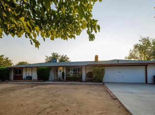 16066 Osage Rd, Apple Valley, CA 92307