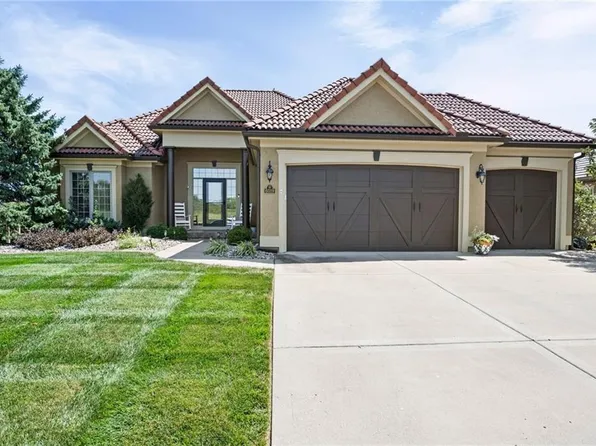 6019 NW 107th St, Kansas City, MO 64154