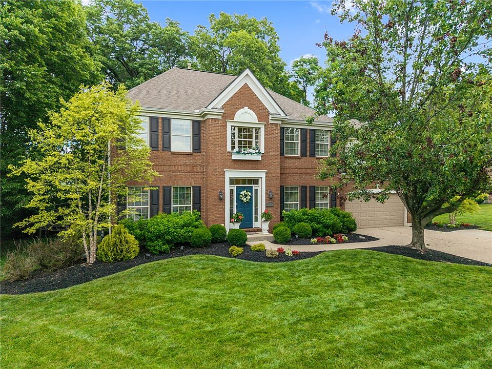 1st image of 130 Springhouse Dr