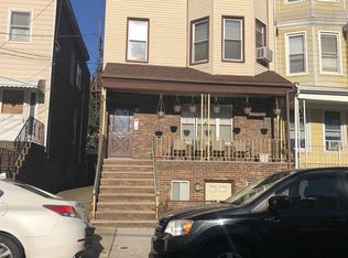 15 Andrew St APT 4, Bayonne, NJ 07002