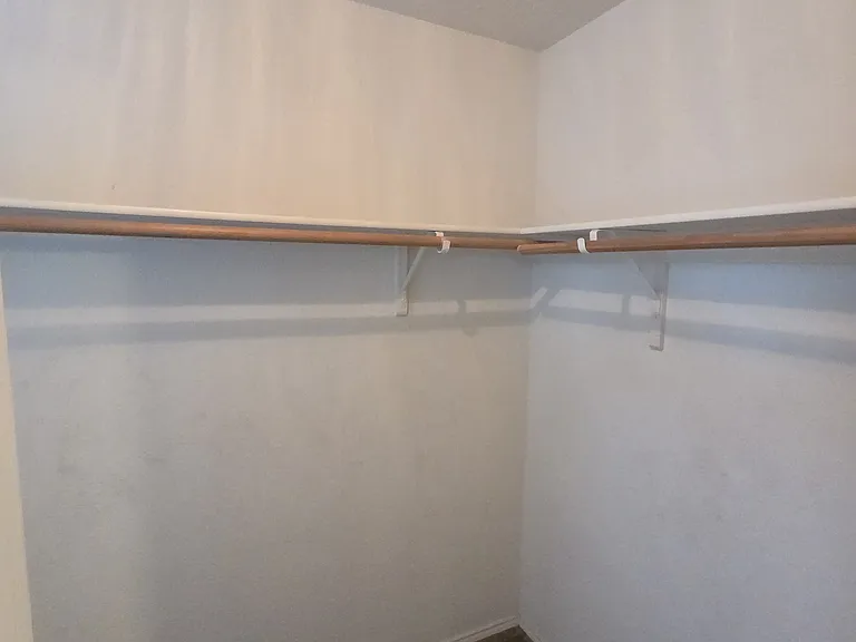 8138 Mossberg Dr — Photo 26