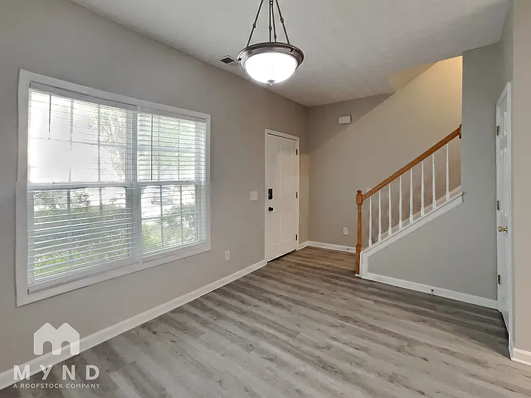 857 Glynn Oaks Dr — Photo 6