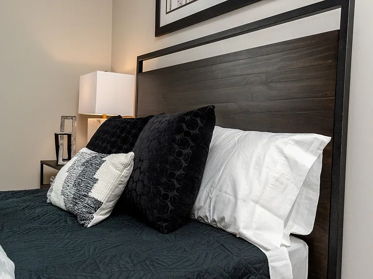 The Birchway Apartments — Photo 14