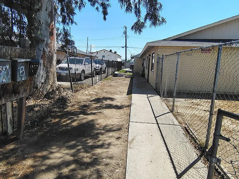 345 Martin Luther King Jr Blvd — Photo 29
