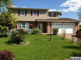 914 Spring Cir, Mechanicsburg, PA 17055
