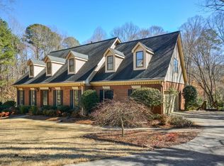 11710 Mountain Laurel Dr, Roswell, GA 30075