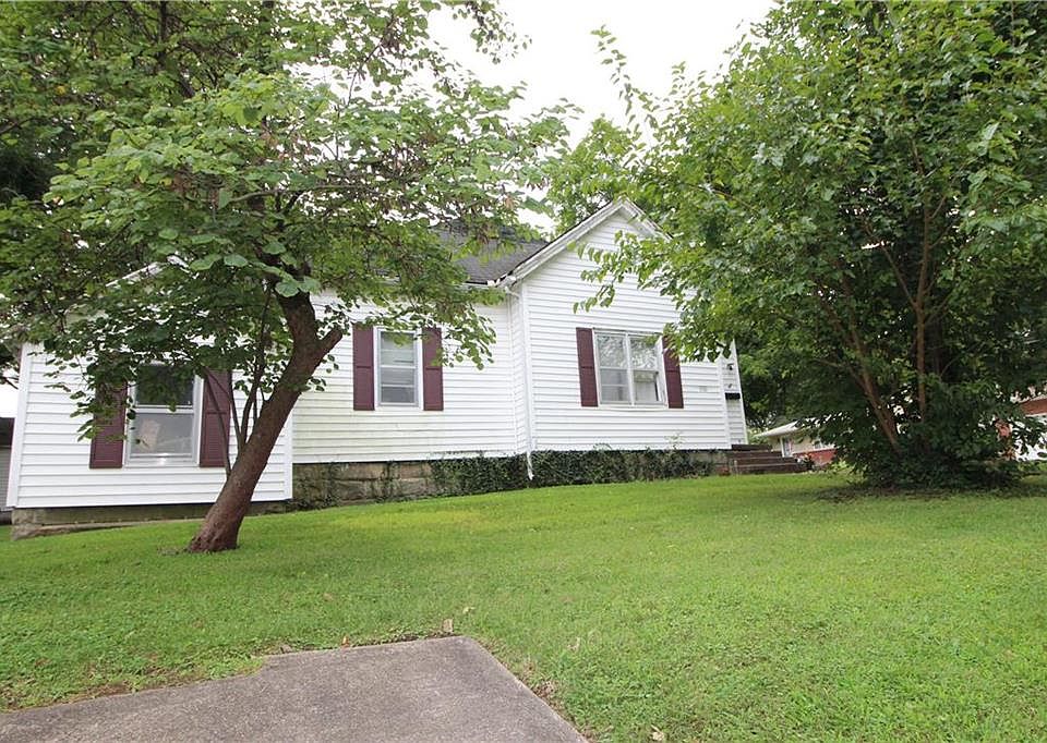 500 Grover St, Warrensburg, MO 64093 MLS 2240727 Zillow