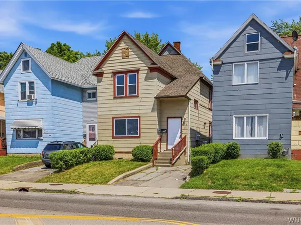 389 Military Rd, Buffalo, NY 14207