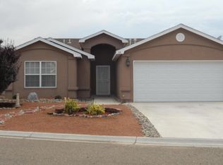 22 Margarita Cir, Los Lunas, NM 87031