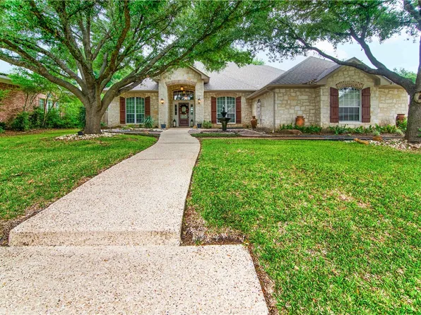 108 Lariat Trl, Mc Gregor, TX 76657