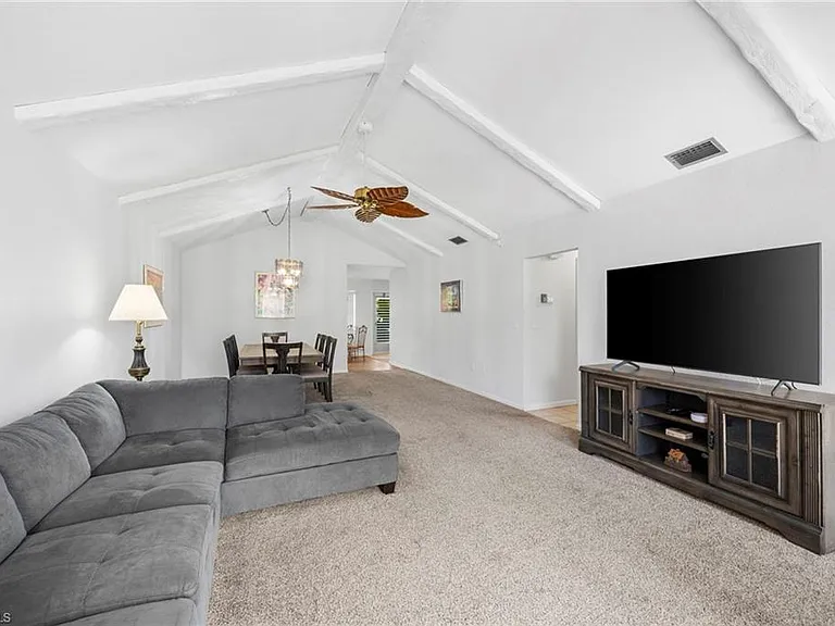 849 Palm View Dr #28 — Photo 2