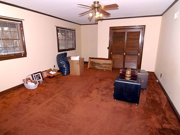 5th image of 739 McCormick Dr