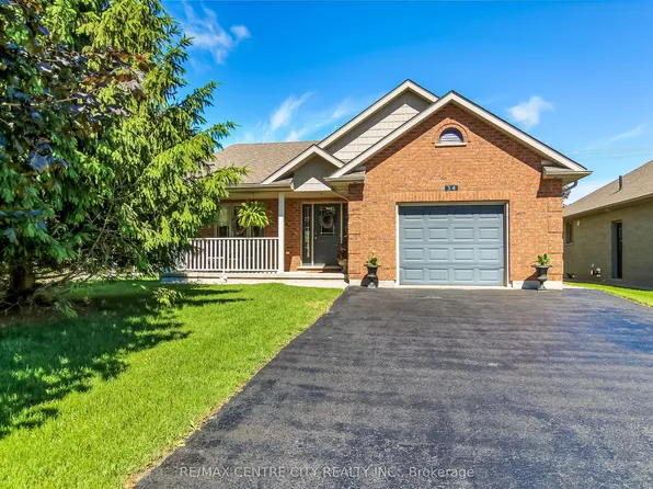 34 Lightbourne Ave, Stratford, ON N4Z 1J8