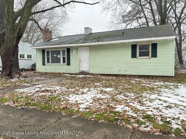 135 W Howe Ave, Lansing, MI 48906