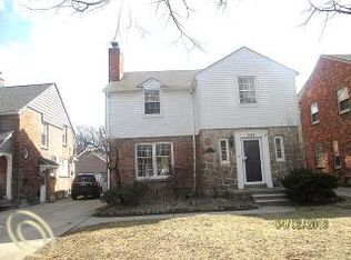 322 McMillan Rd, Grosse Pointe Farms, MI 48236