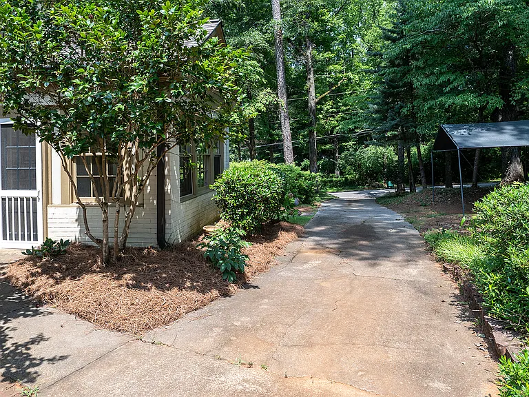 321 Milledge Hts — Photo 49