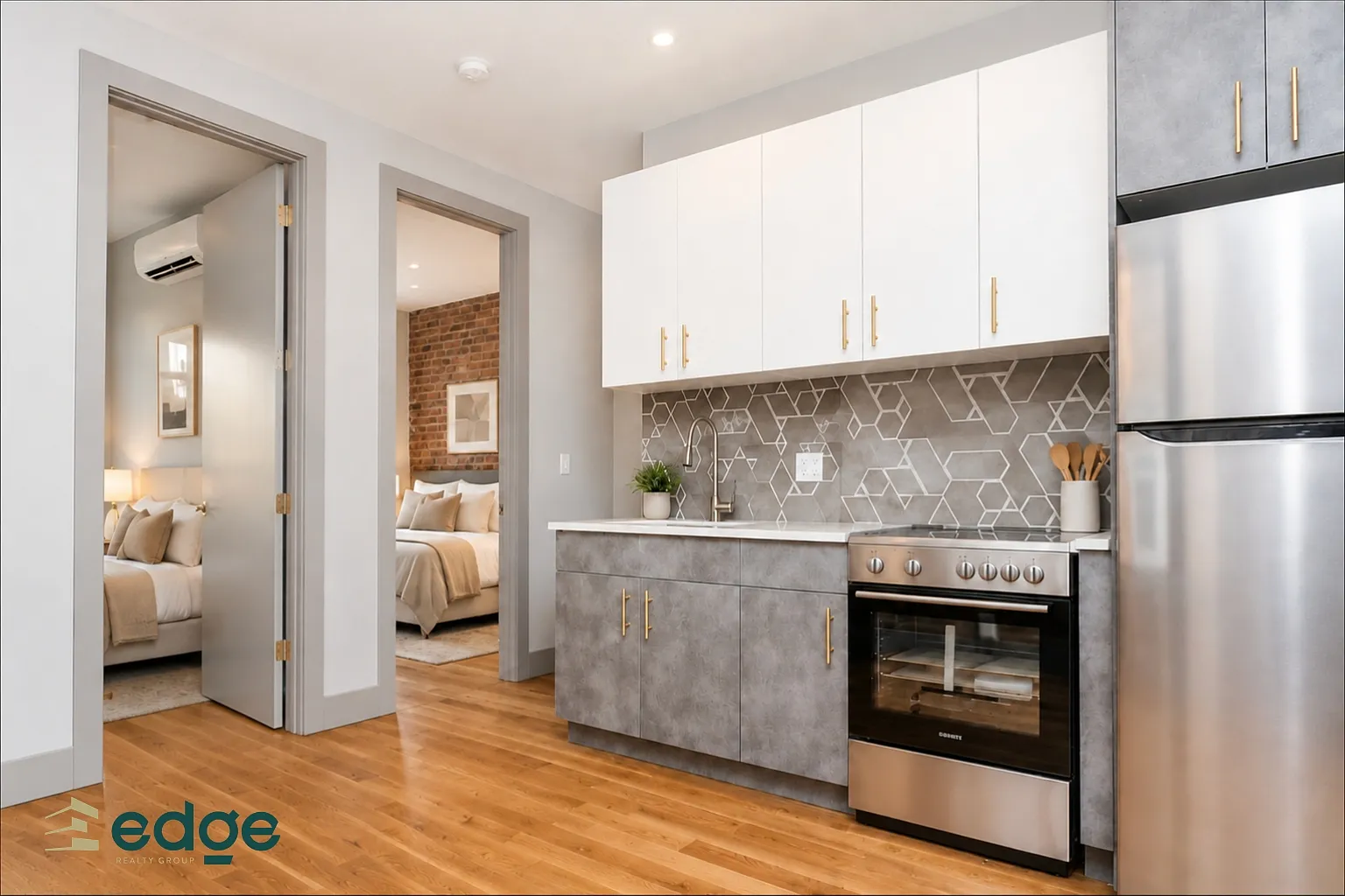 461 Saratoga Avenue — Photo 2