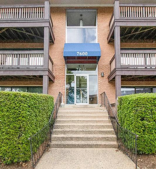 7600 Savannah St #201 — Photo 4