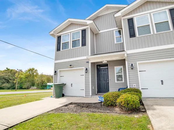 6001 Royal Port Ct, Pensacola, FL 32526