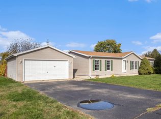15210 Indian Prairie Rd, White Pigeon, MI 49099