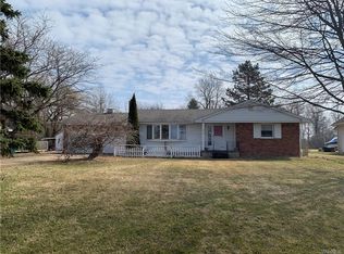 2439 W River Rd, Grand Island, NY 14072