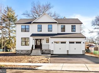 79 Van Sant Dr, Hamilton, NJ 08690