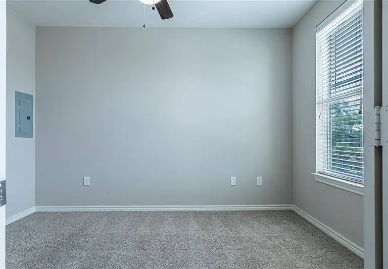 Delray Apartments — Photo 31