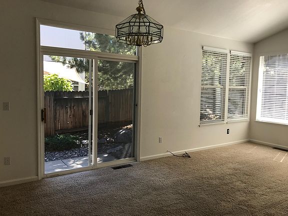 3rd image of 4791 Deerfield Ct