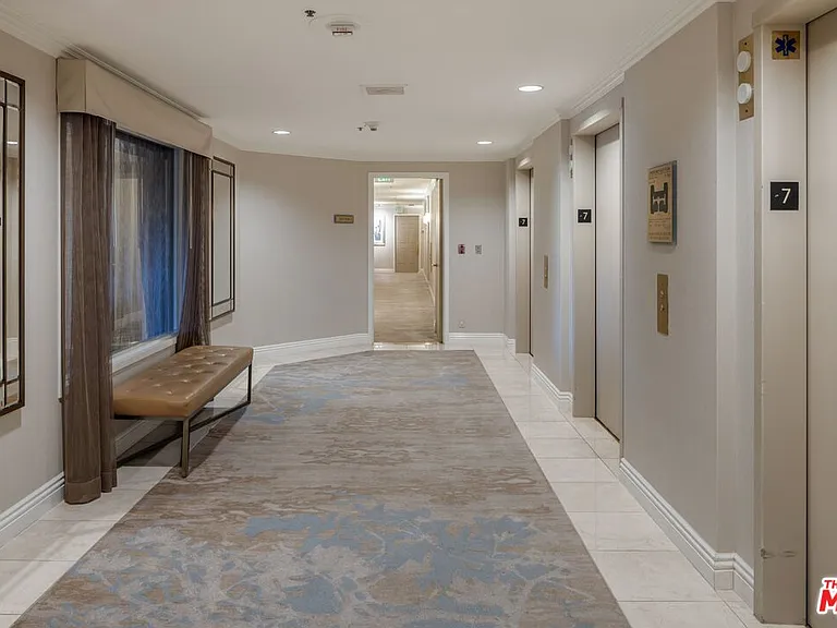 10724 Wilshire Blvd #712 — Photo 34