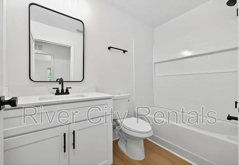 5512 Crockett Ct — Photo 10