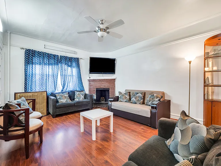 14013 Mulberry Ave — Photo 4