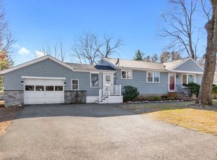 9 Davis Rd, Wilmington, MA 01887