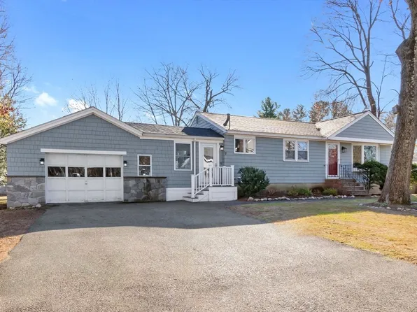 9 Davis Rd, Wilmington, MA 01887