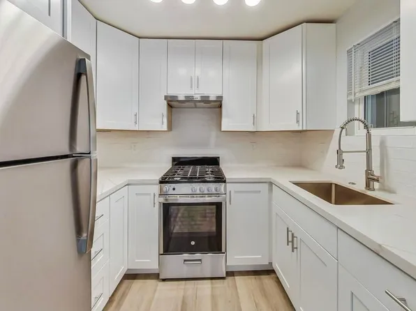333 Lester Ave APT 3A, Oakland, CA 94606