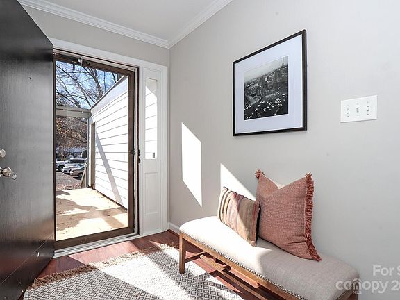 2nd image of 3645 Maple Glen Ln