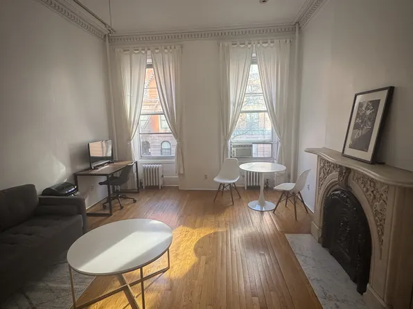 408 West 22nd Street image 1 of 5
