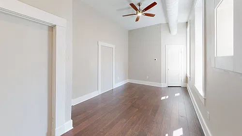 Floor plan 901 E McMillan St 206