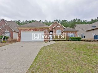 2322 Forest Lakes Ln, Sterrett, AL 35147