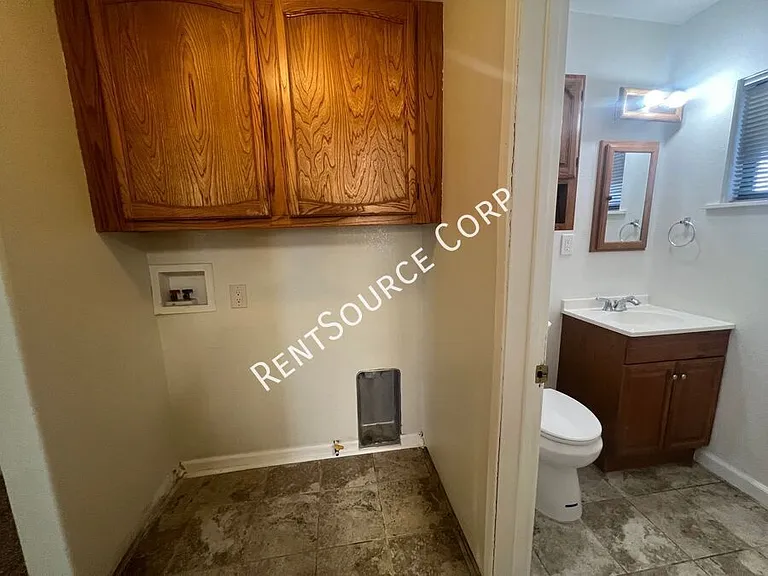 36854 Hayward Ave — Photo 8