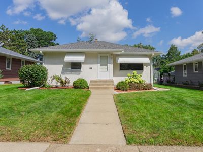 271 Roeller Ave, West Saint Paul, MN, 55118