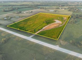 5292 N 13th Hwy, Hamilton, MO 64644